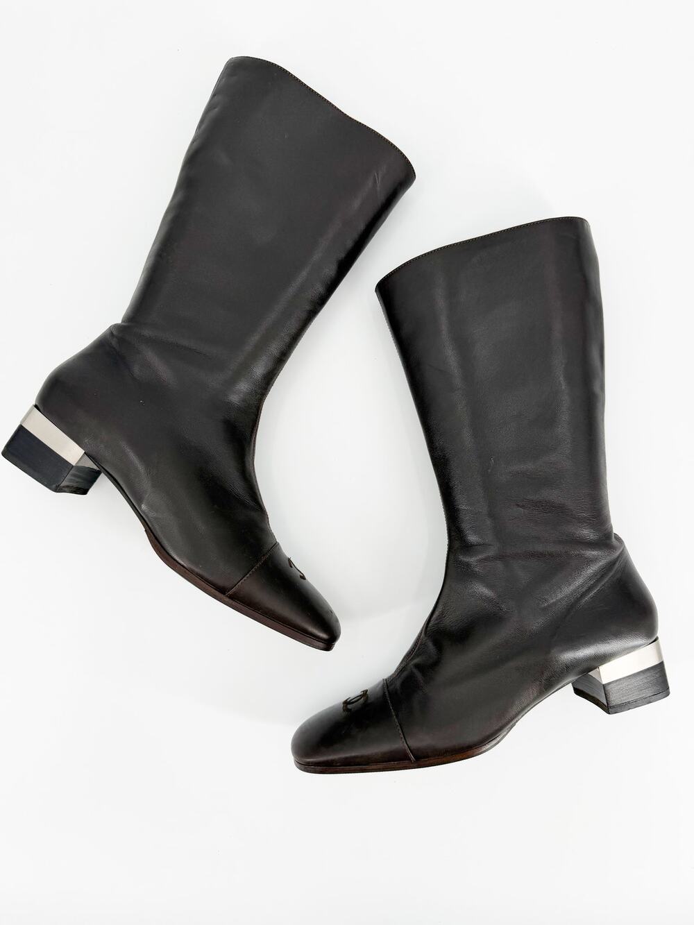 Chanel Vintage Brown Leather CC Cap Toe Silver Heel Riding Boots Size 40 EU 9.5